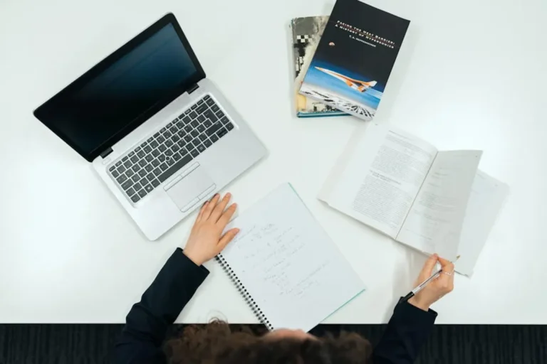 How to Summarize a Book for Class
