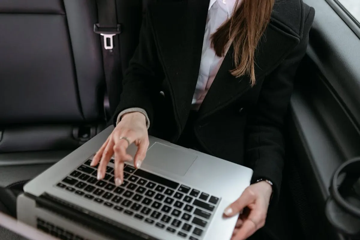 How to Use Paraphrasing Tools Properly