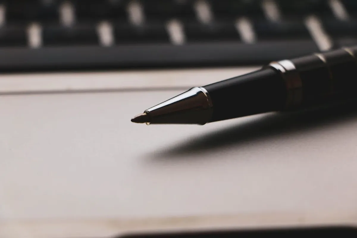 How to Write a Strong Thesis Statement