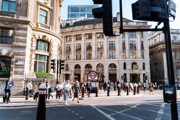 Mayfair London Review: What It Is, Features, Safety, and Alternatives