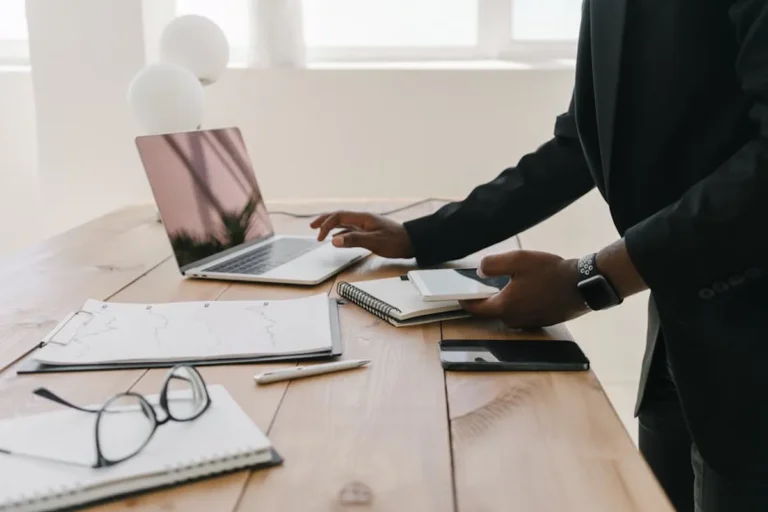 Travellingforbusiness Review: What It Is, Features, Risks, and Alternatives