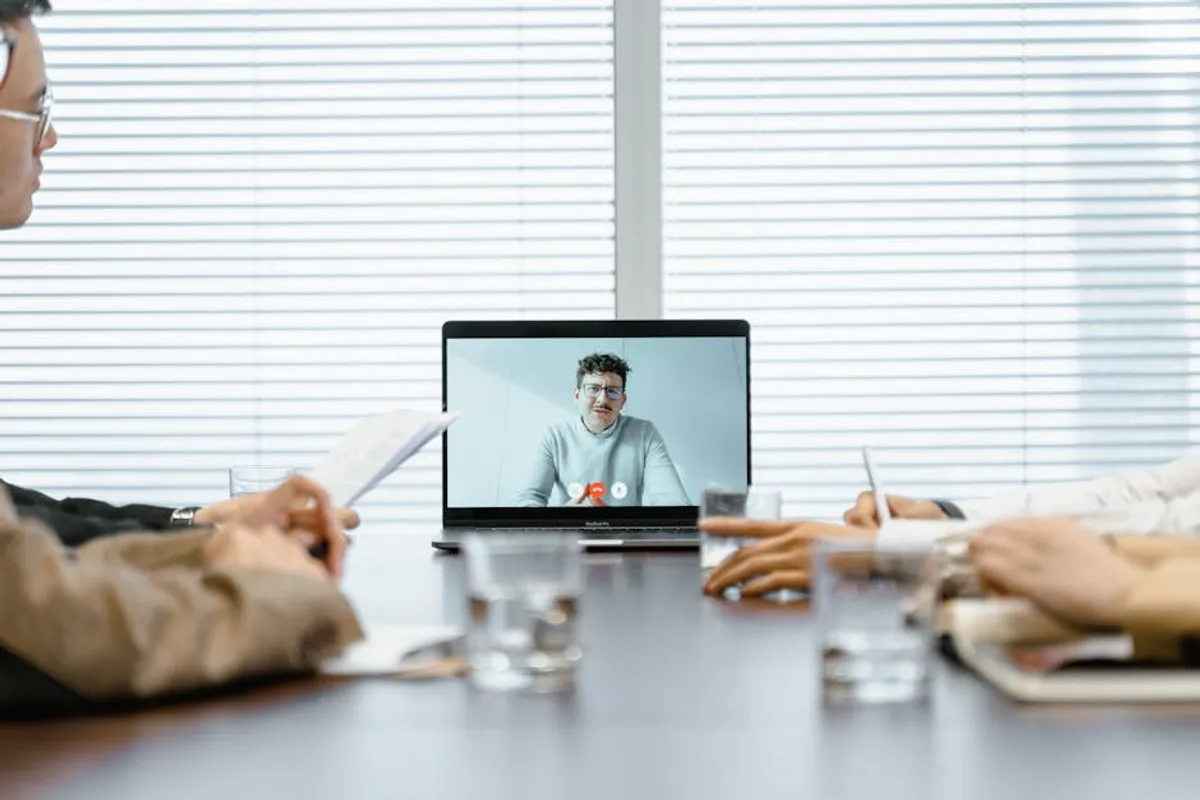 Ziarulevenimentul Review: What It Is, Features, Safety, and Alternatives